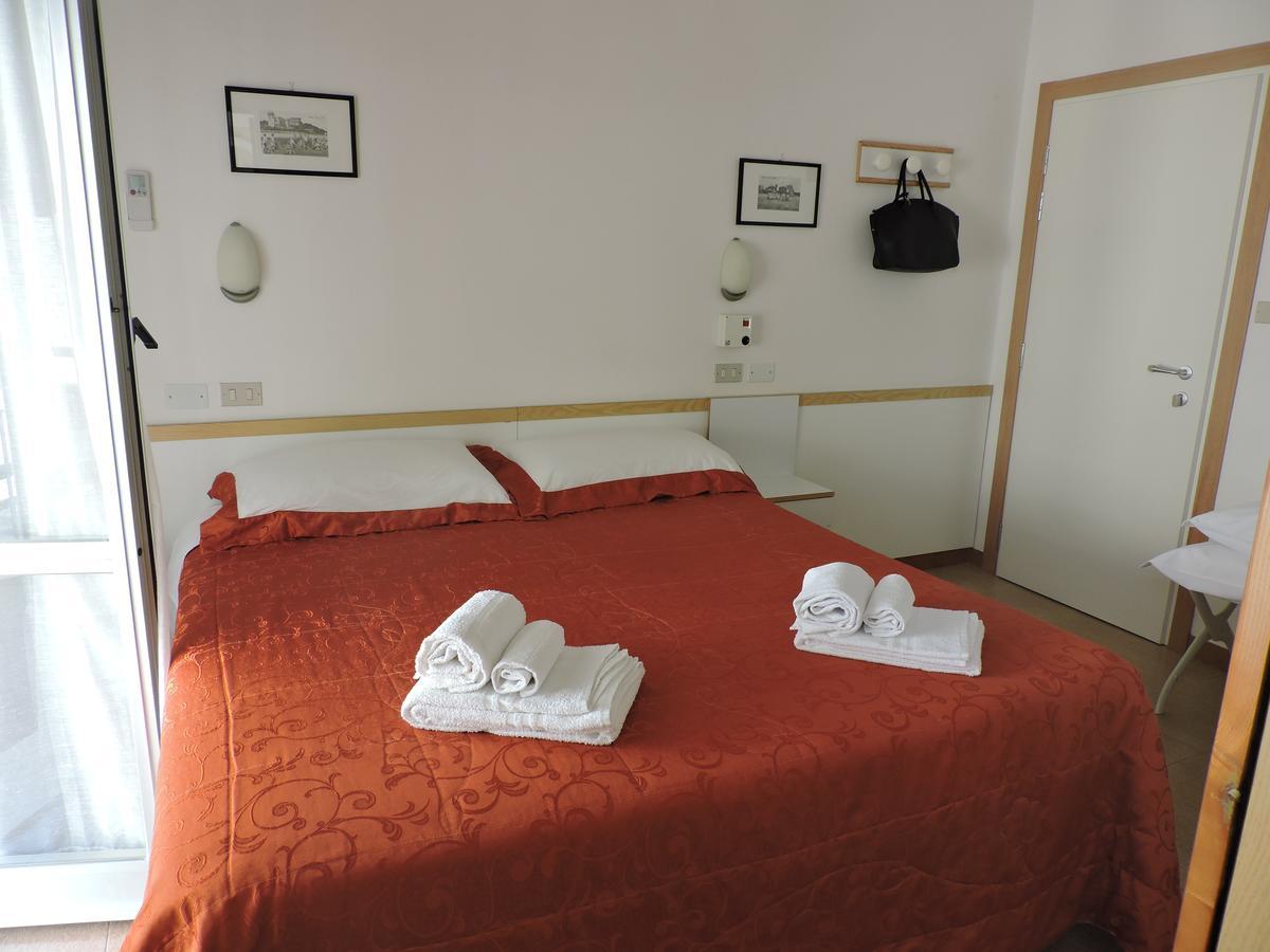 Albergo Sabrina Rimini Exterior photo